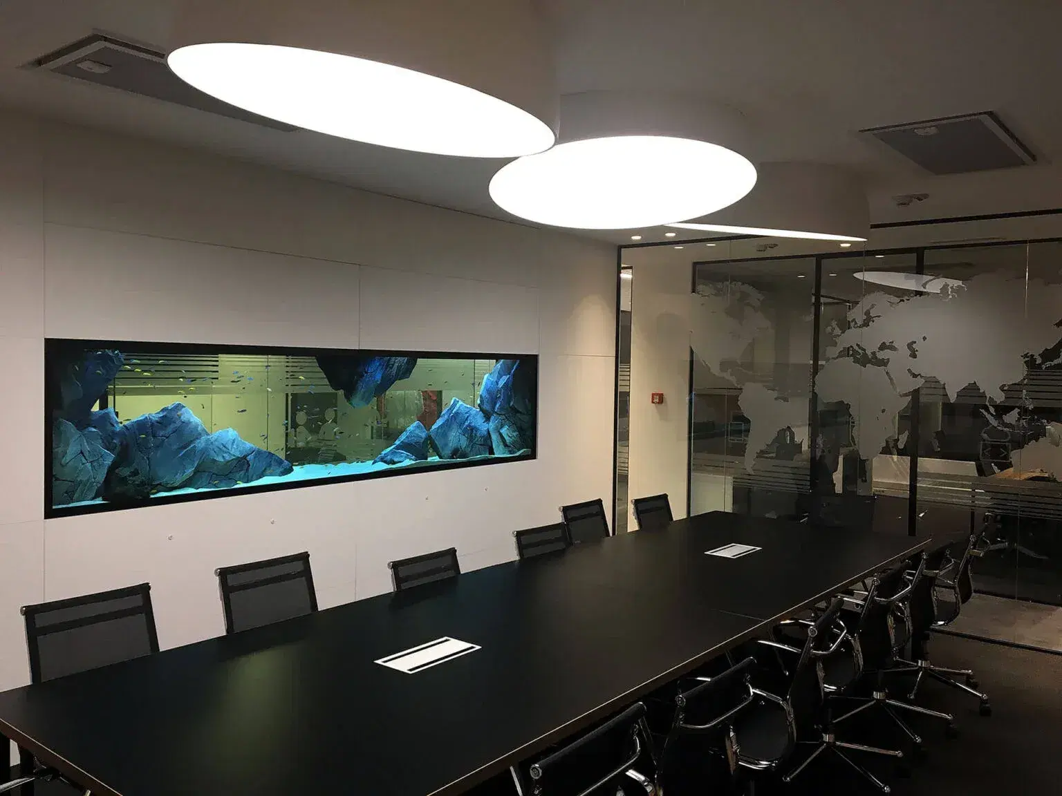 wall-aquarium